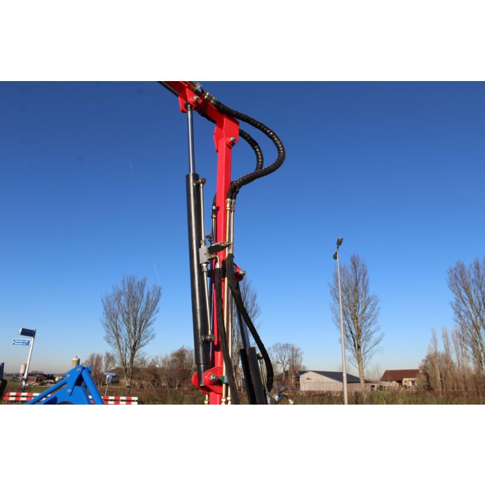 Kraffter Armmaaier hydraulisch 180 met heggenschaar