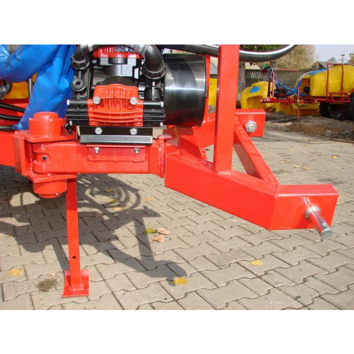 Kraffter veldspuit 2500L - Getrokken 