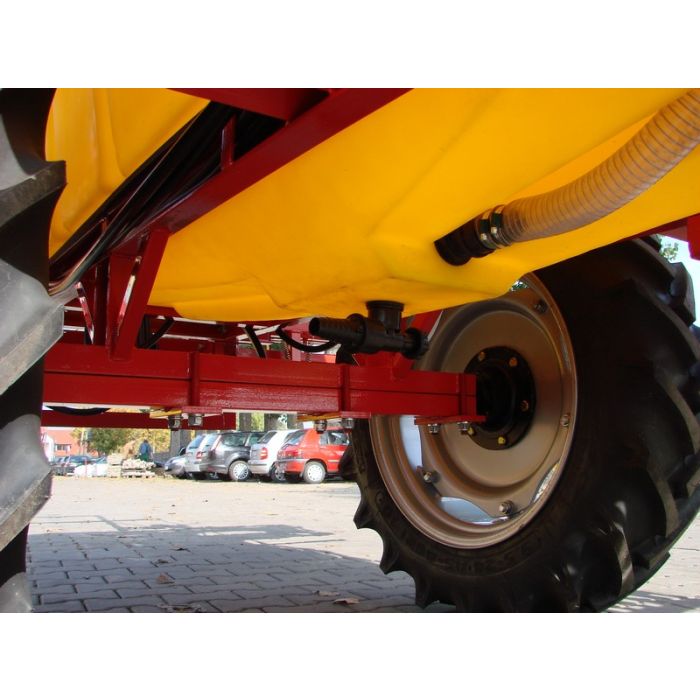 Kraffter veldspuit 2500L - Getrokken 
