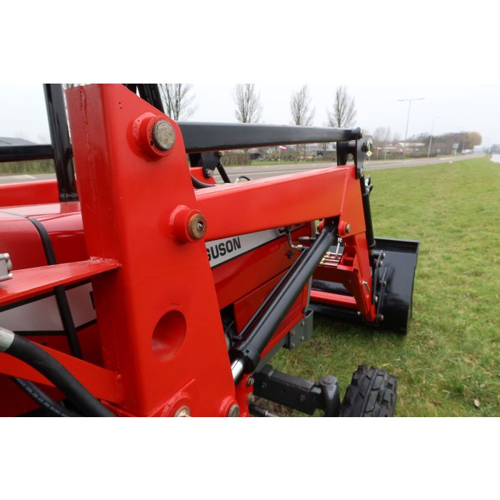 Massey-Ferguson 385 4wd